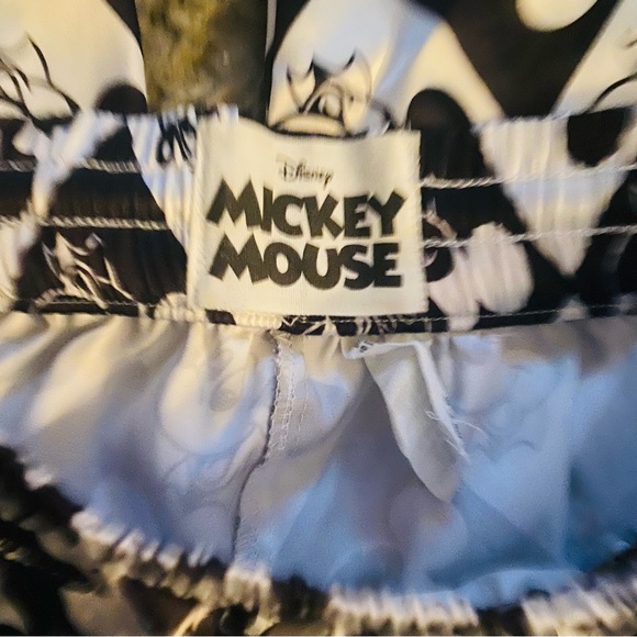 Disney Store Mickey Mouse satin Pajama pants with pockets & draw string waist xs - Picture 5 of 6